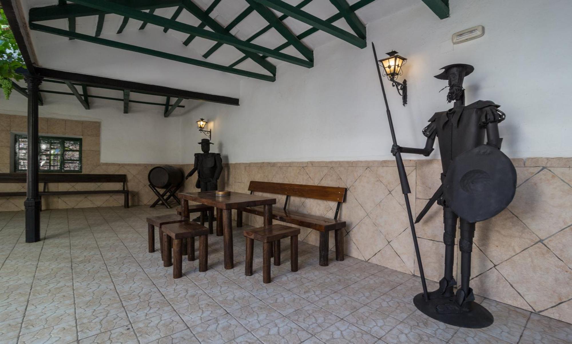 Casa Rural La Del Alba Seria Argamasilla De Alba ภายนอก รูปภาพ
